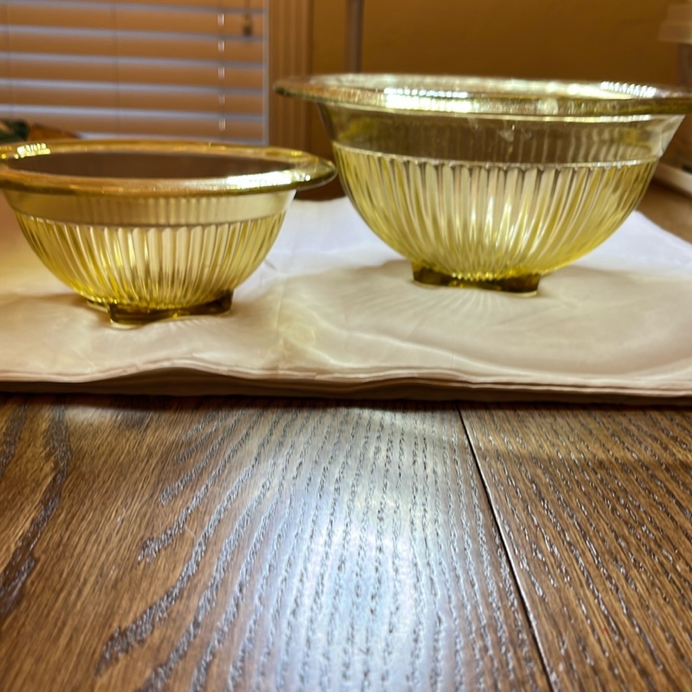 1930’s mixing bowls